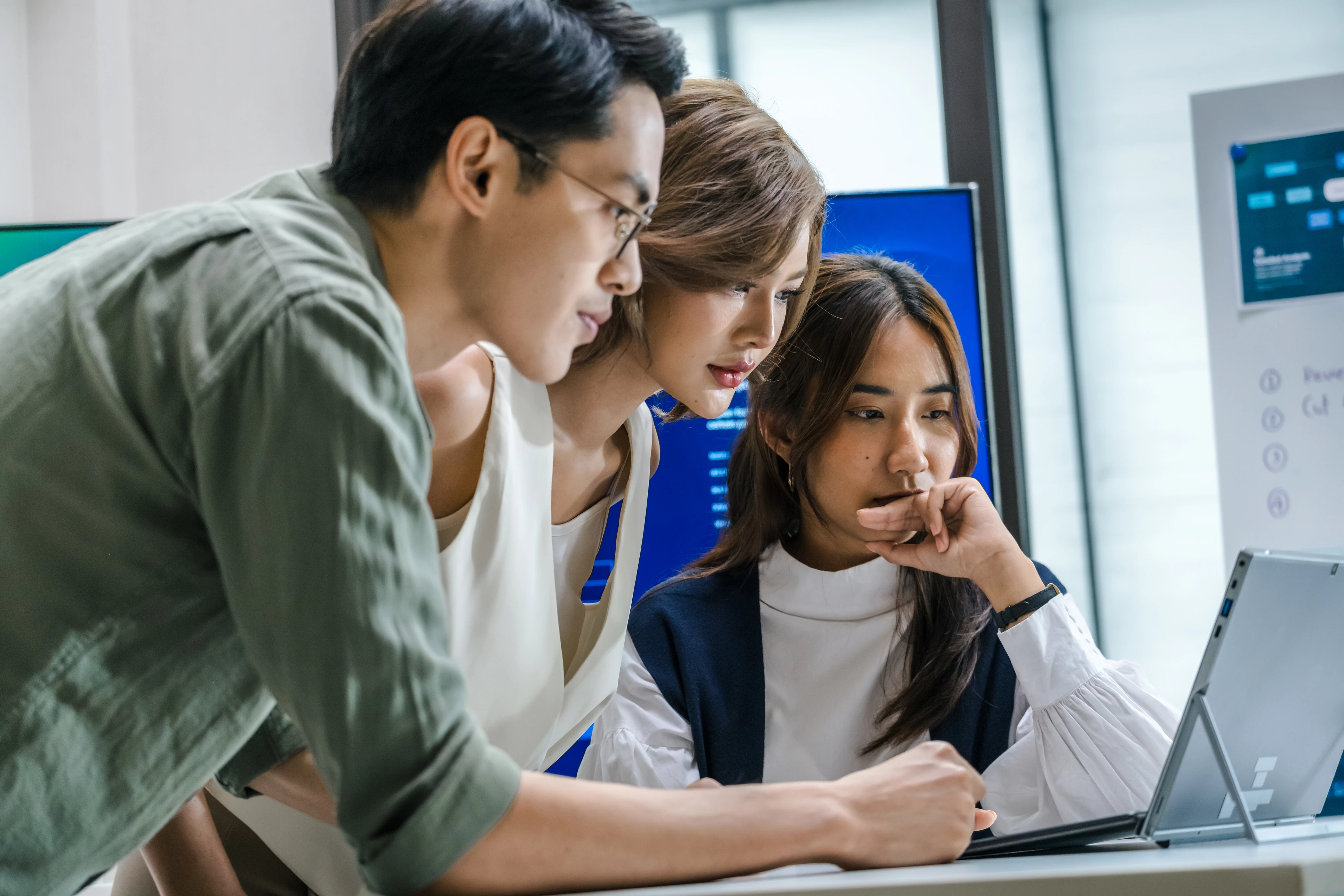 Section 1 i Stock 2168414870