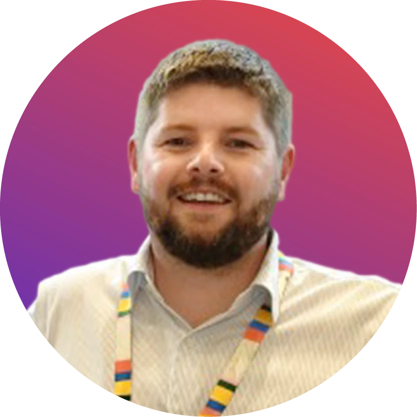 Headshots Adam Callinan