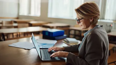 Webinar Building Trust in AI Webinar Graphics Package LP Banner 690x387