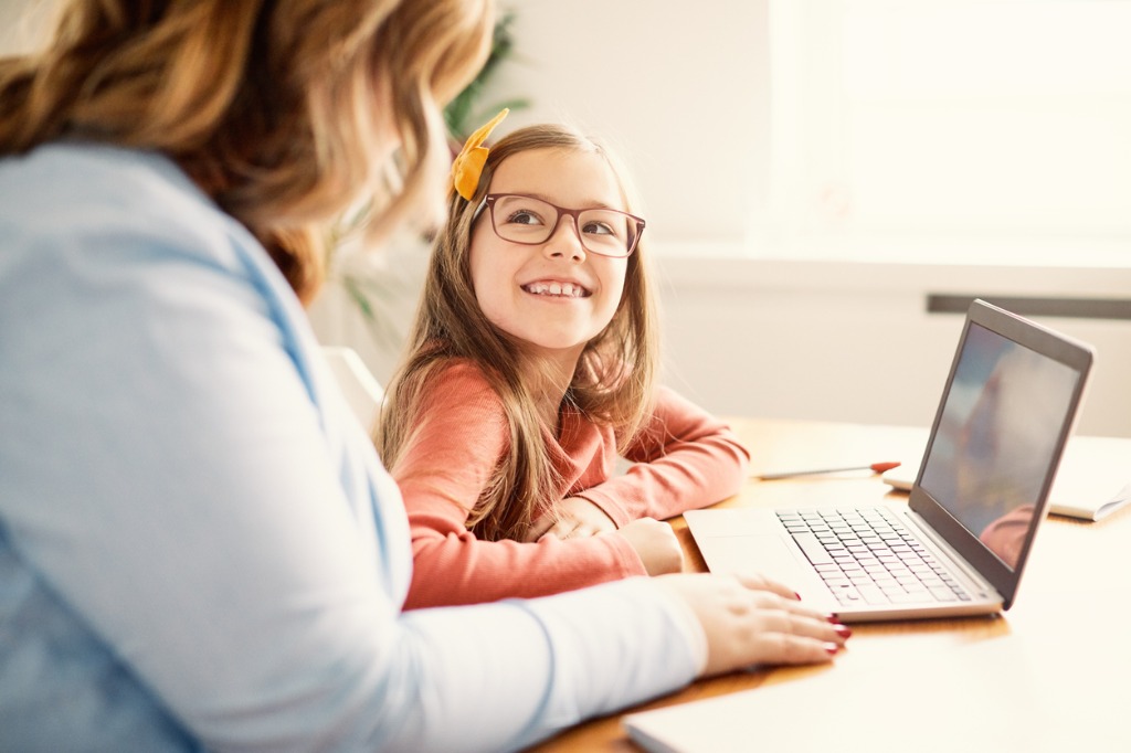 laptop computer education mother children daughter girl familiy picture id1206877888
